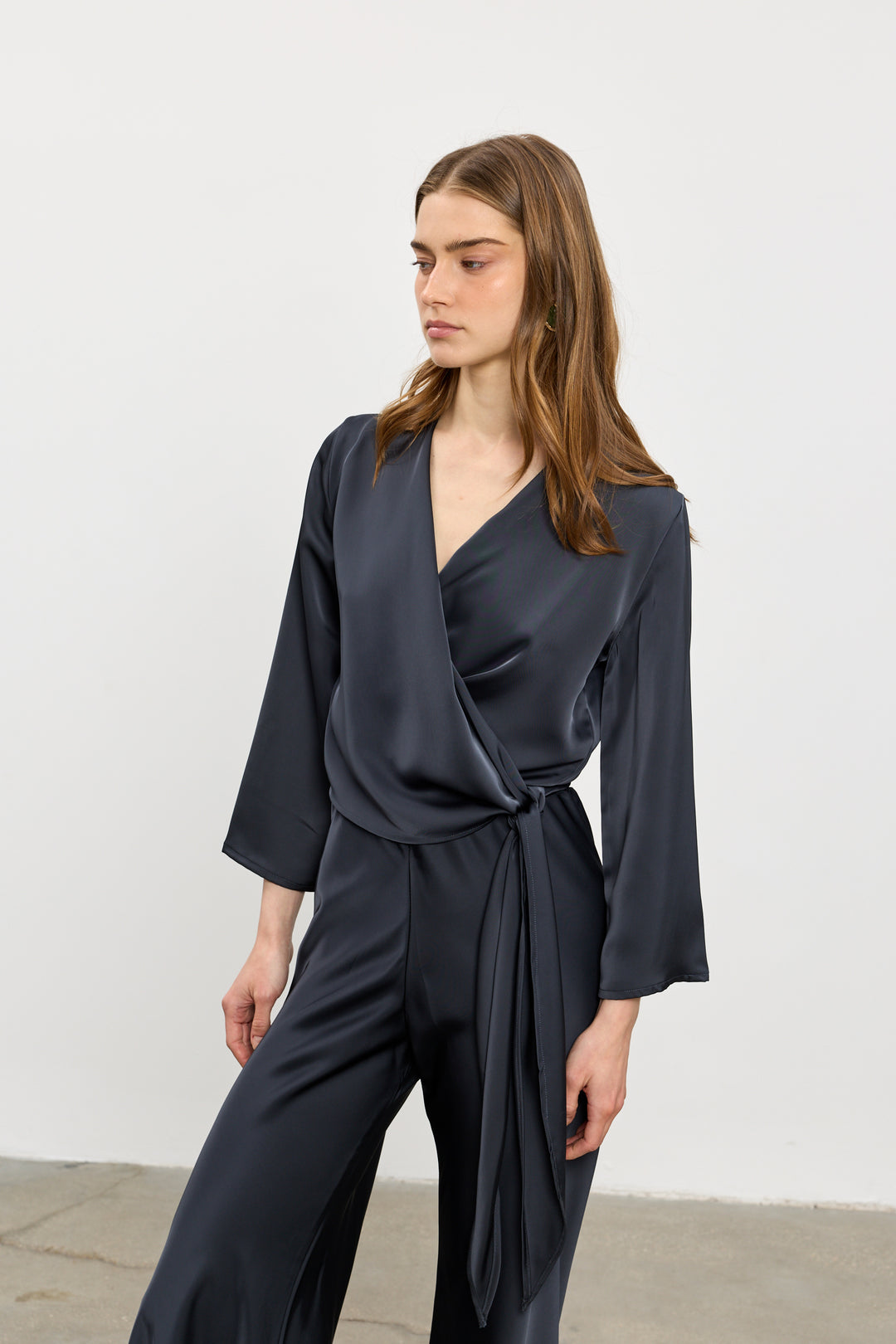 Maria wrap top | Dark Grey