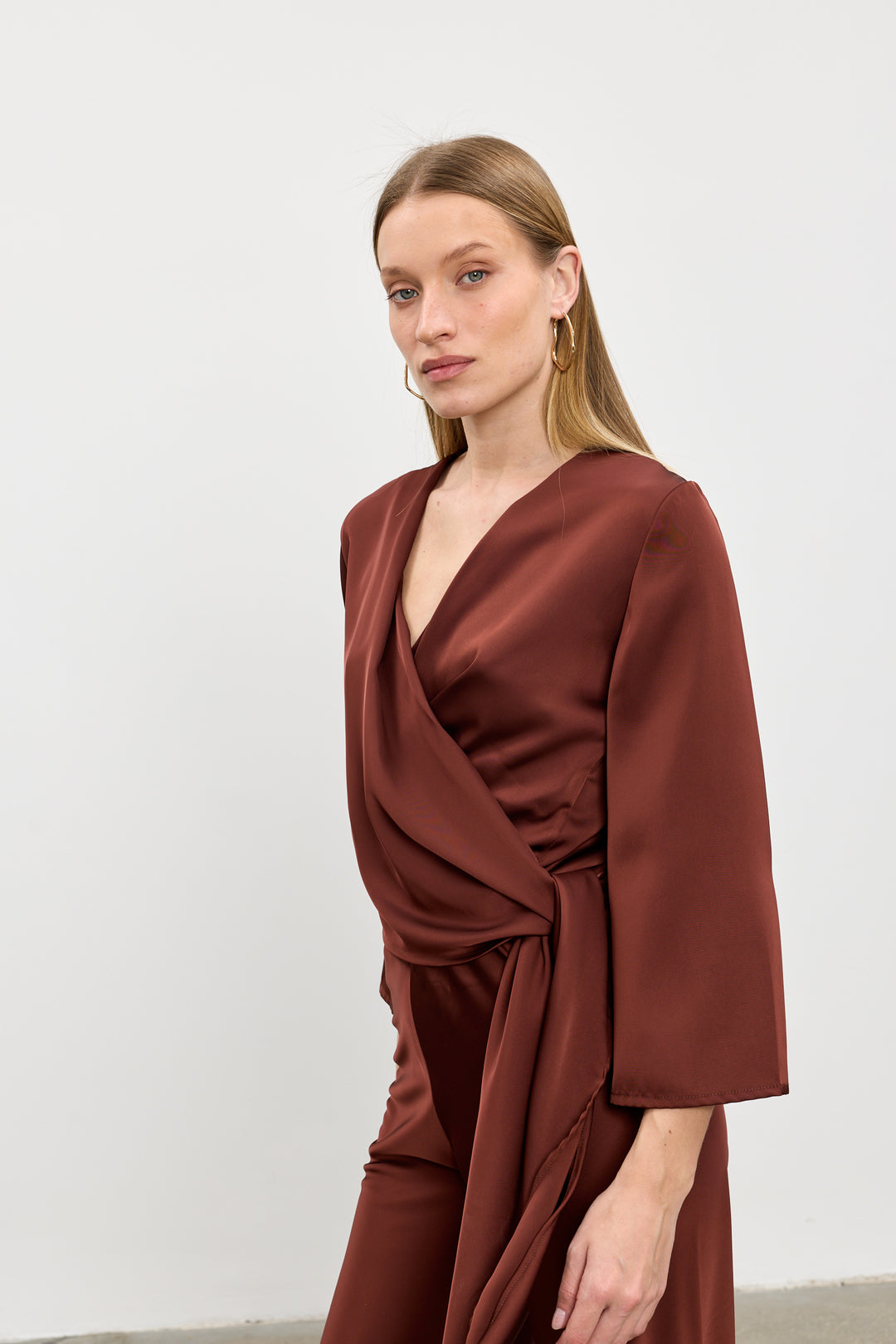 Maria wrap top | Wine