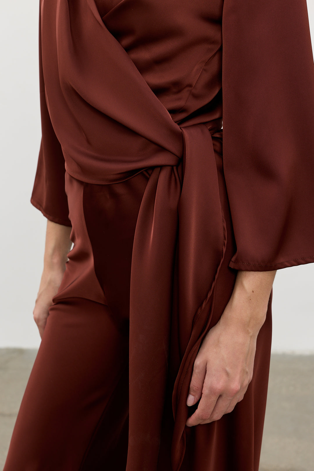 Maria wrap top | Wine