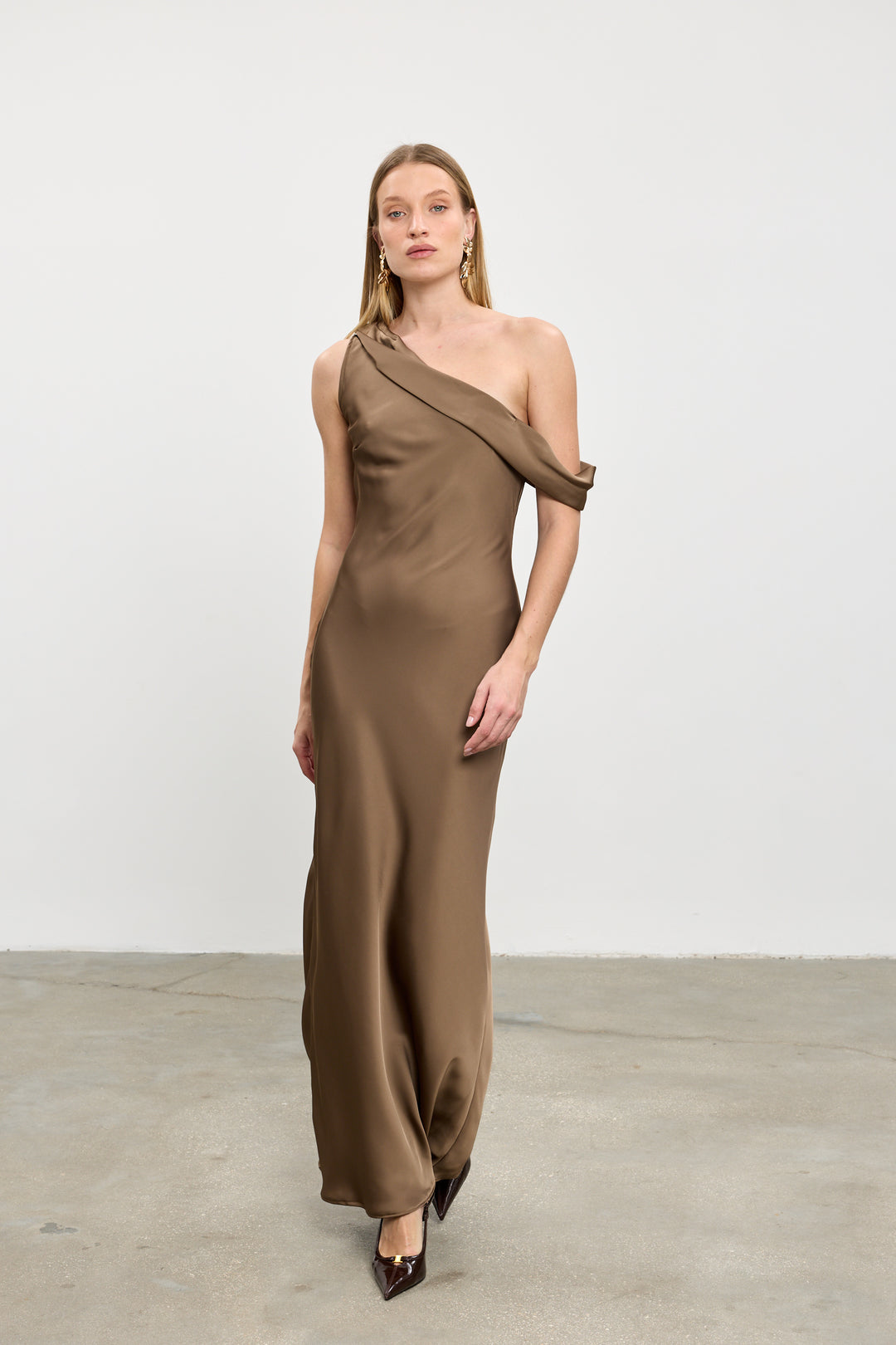 Taylor evening dress |  Coffe