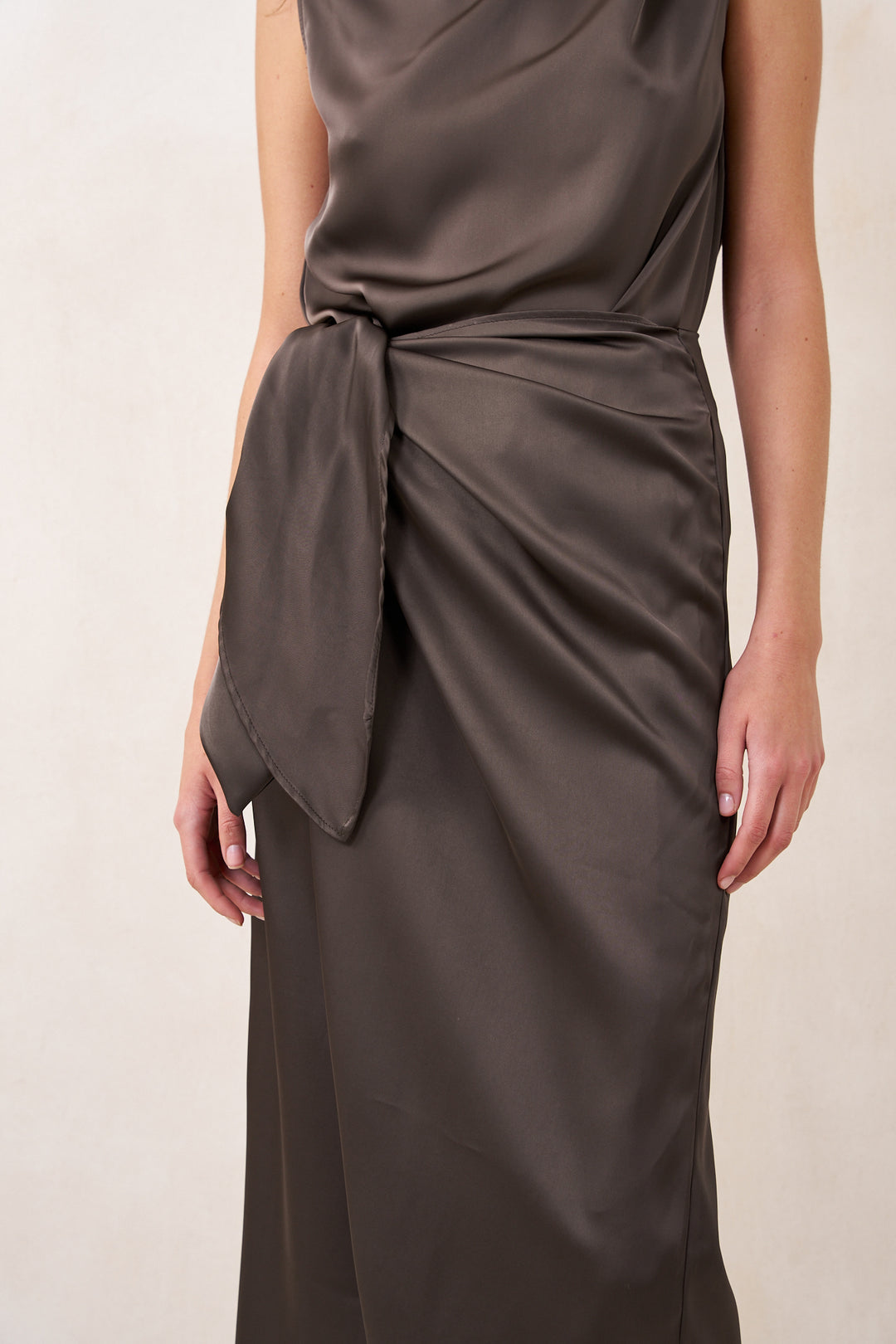 Kamilia wrap skirt | Graphit