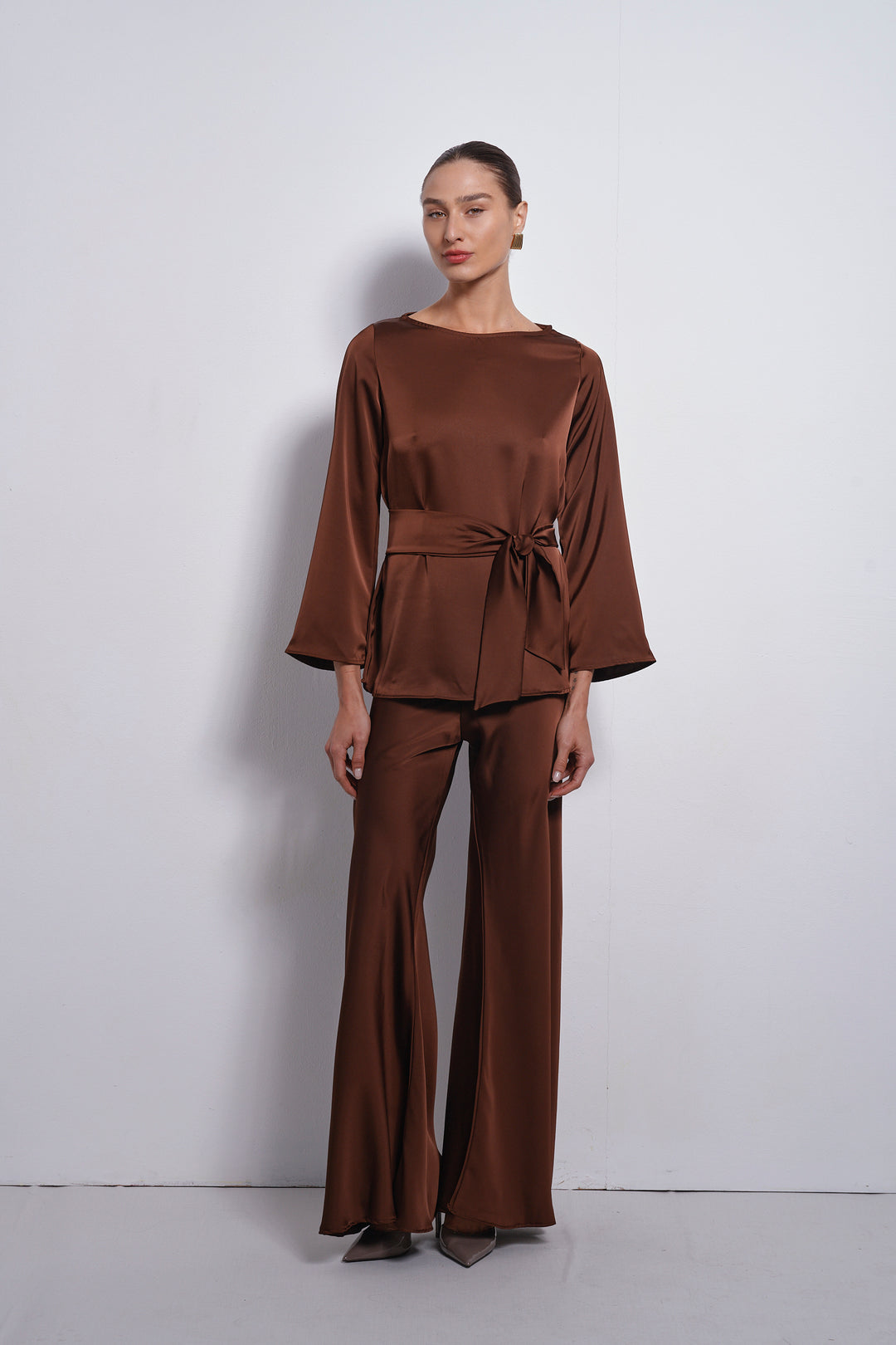 Mila Satin top | Chocolate Brown