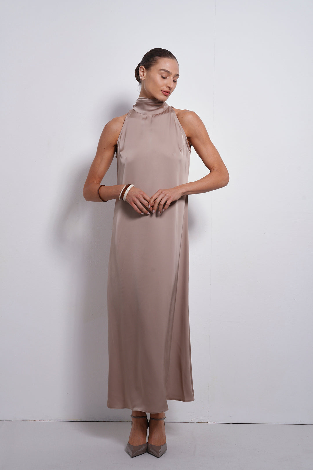 Vanessa collar dress | champagne
