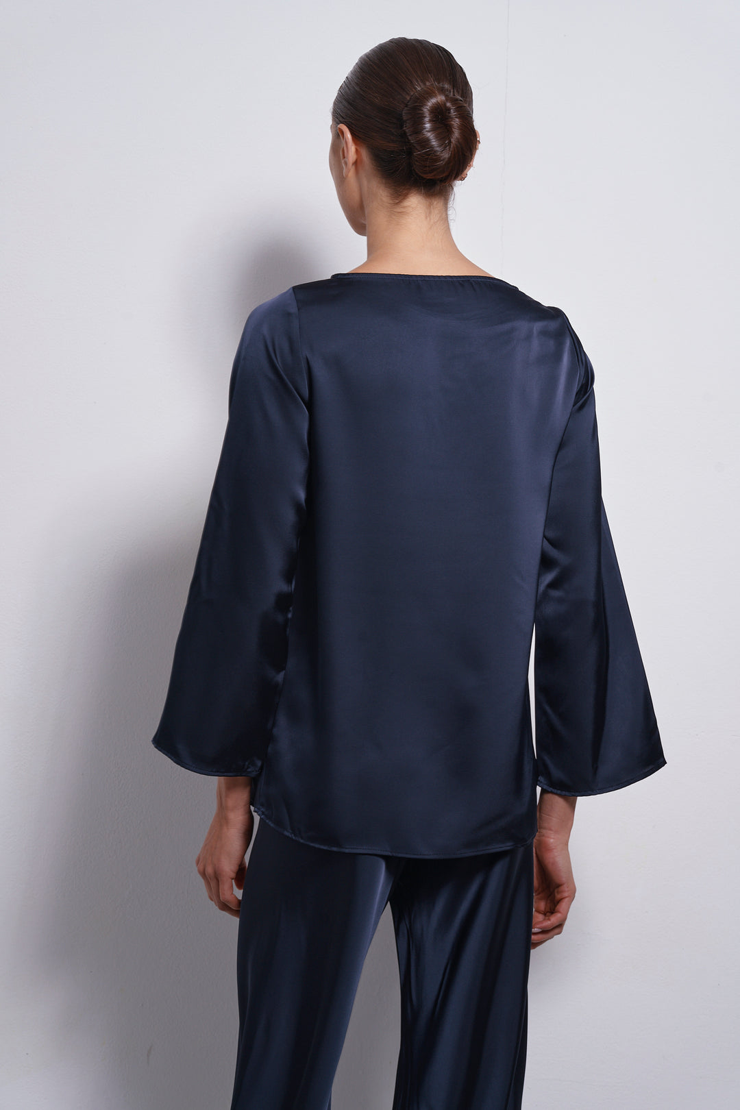 Mila Satin top | Dark Blue