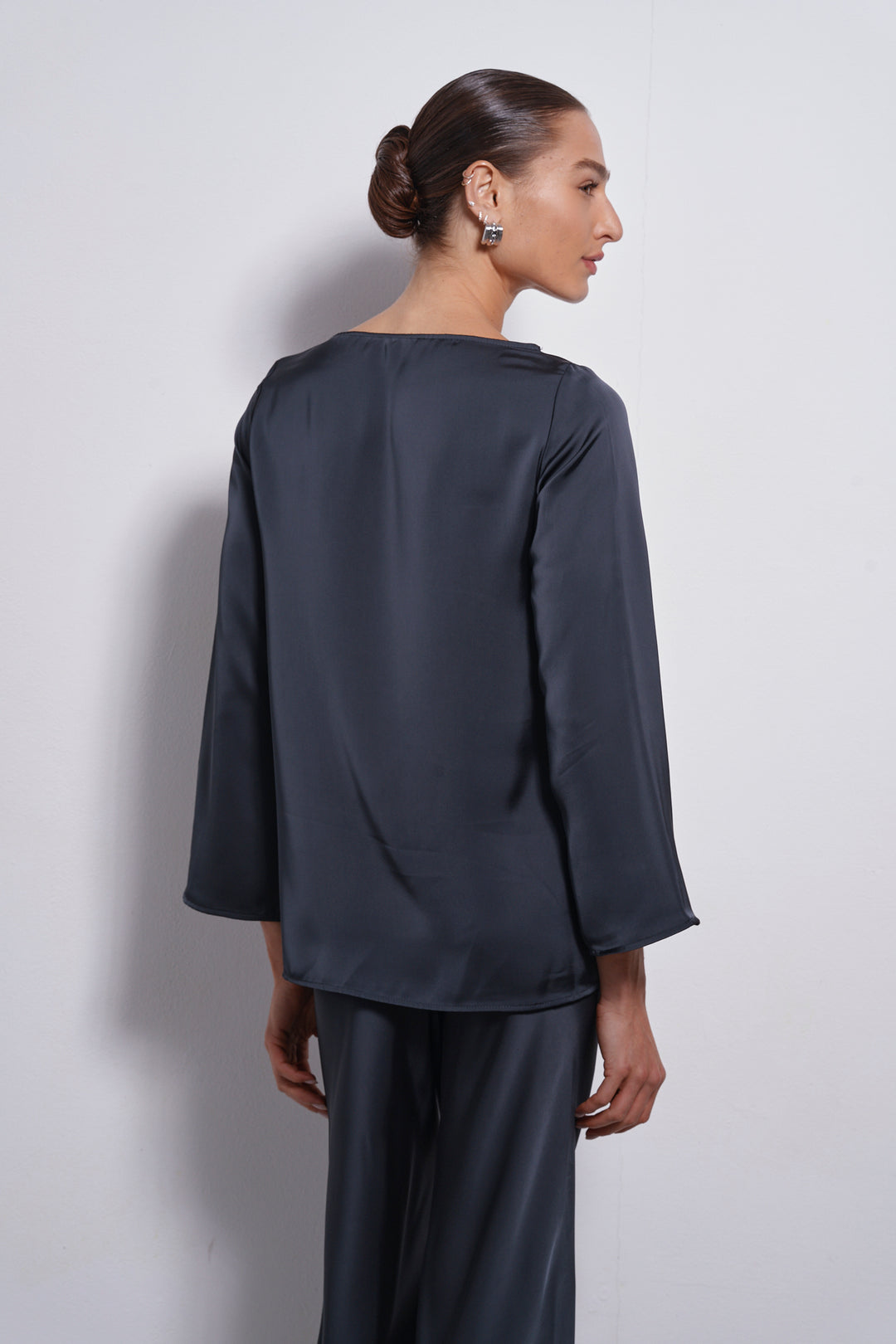 Mila Satin top | Dark Grey