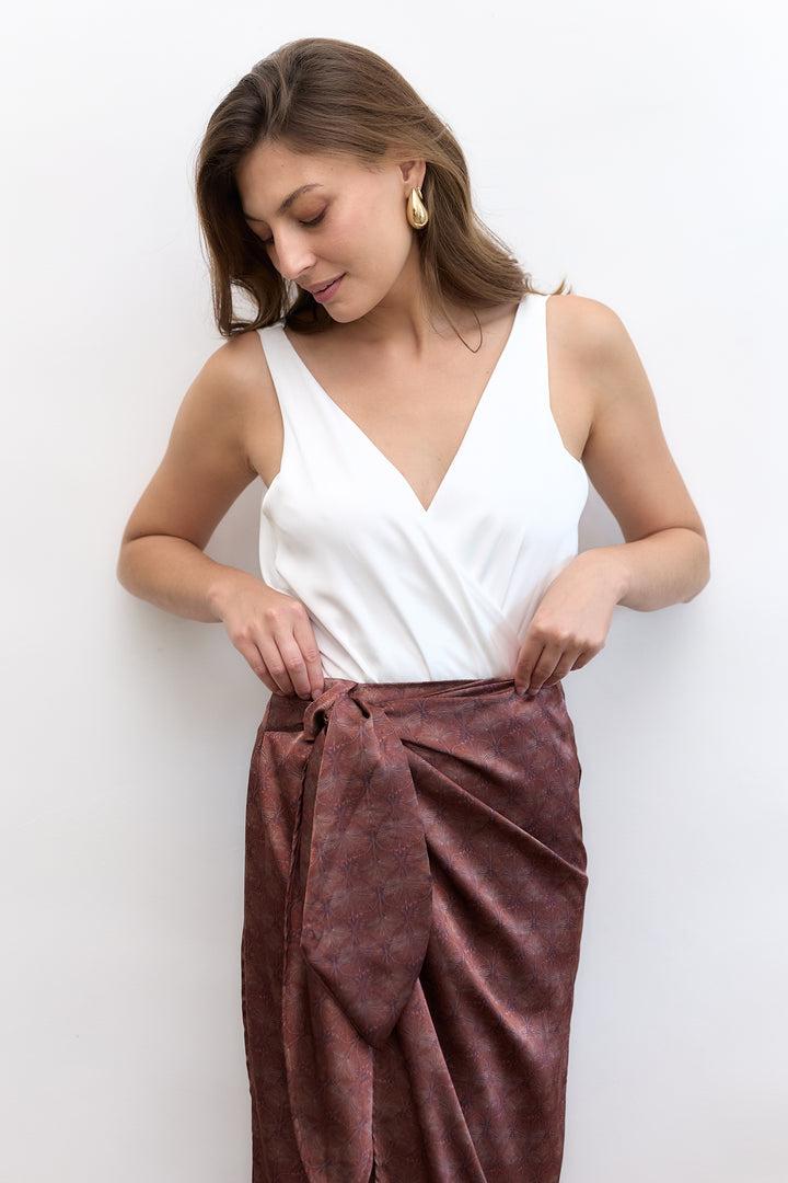 Kamilia wrap skirt | Rust print