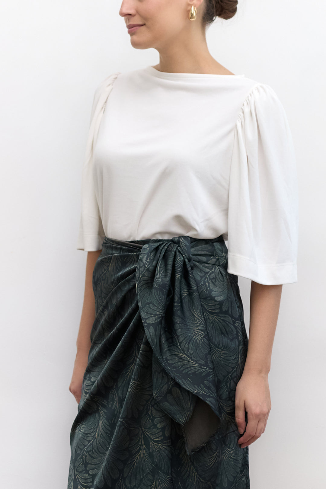 Kamilia wrap skirt | Dark Blue Print