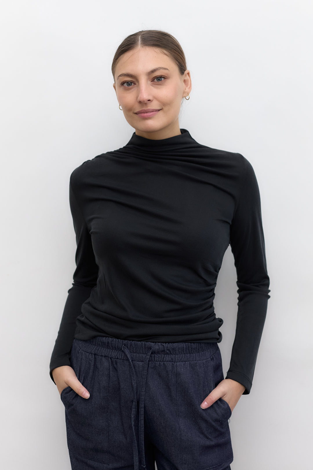 Via Winter Top  | Black