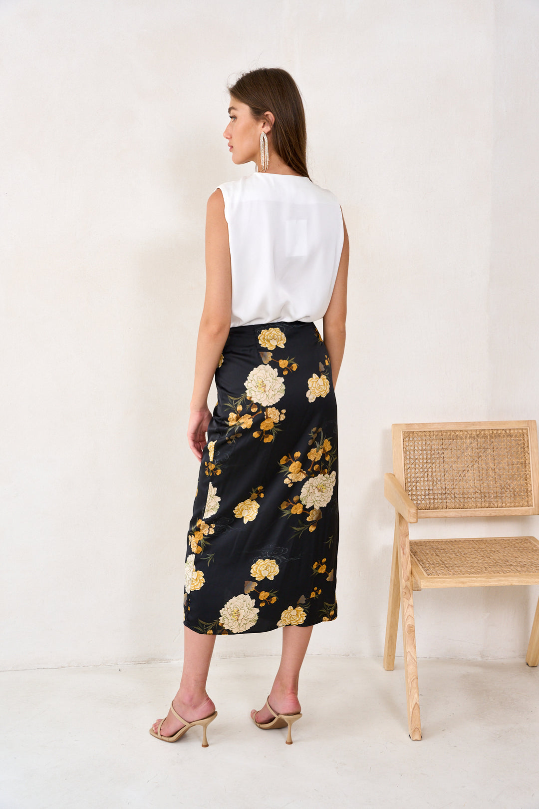 Kamilia wrap skirt | Flowers