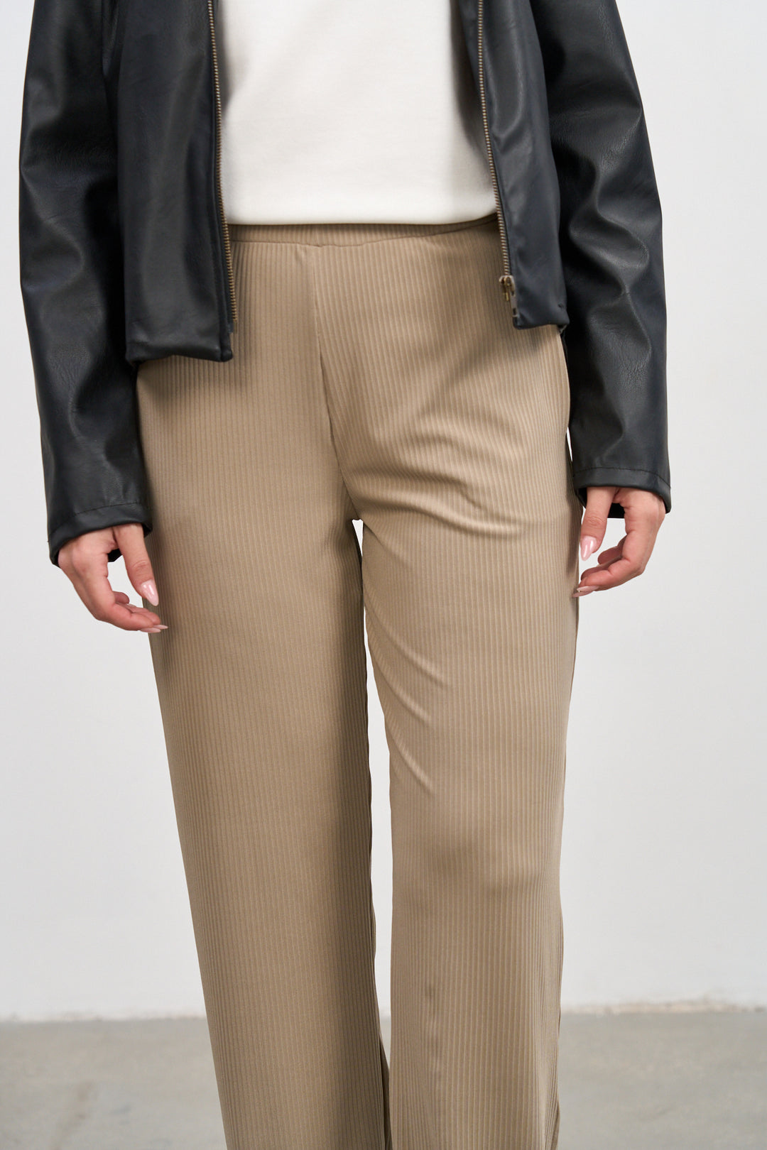 Moon Rib Pants | Beige